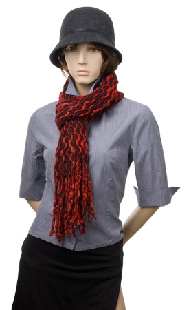 Knitted scarf with Lurexthreads