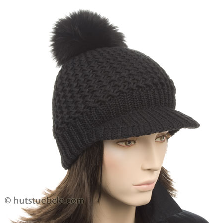Strickm�tze mit Schild und Fuchsbommel