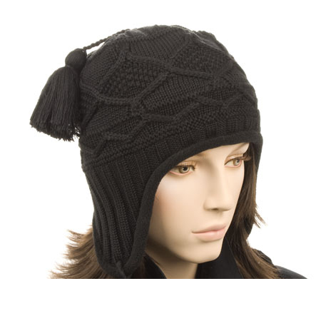 Wooly beanie for women with lining in fleece -                