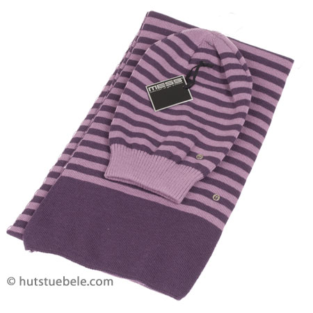 Set cap and scarf for women