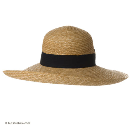 Classy straw hat with broad brim for women