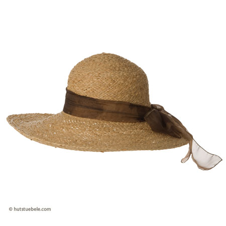 Eleganter Damenstrohhut mit breiter Krempe