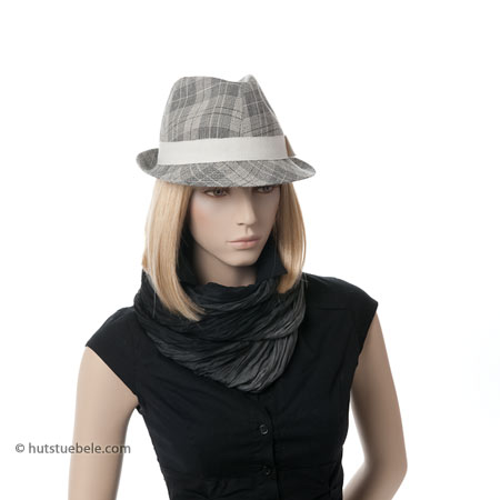 Summer scarf in smoky optics for women
