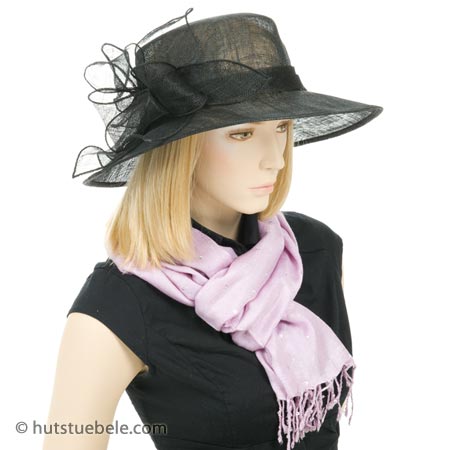 Beautiful woman�s hat out of canvas