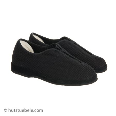 Slippers for problematic feet
