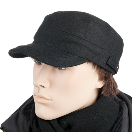 sporty basecap in Fidel Castro style