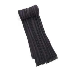 Sporty striped scarf - 