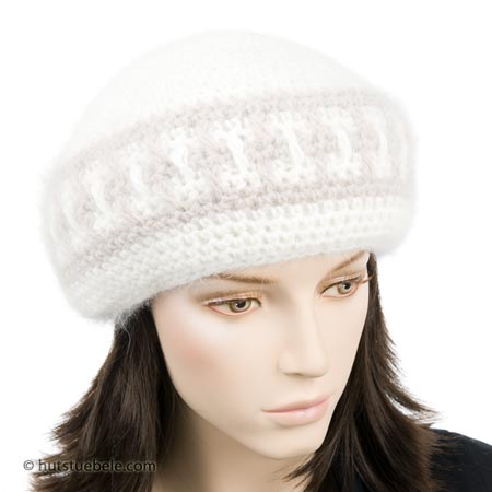 Basque cap in angora 
