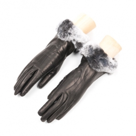 Exklusiver Damenlederhandschuh mit Pelzrand - 