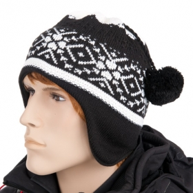 Polartec cap with pompon - 