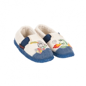 Pantoffel f�r Buben Eggenthal by Giesswein mit Piraten Motiv aus reiner Baumwolle -  Kleine Jungen freuen sich auf diesen Hausschuh von GIESSWEIN! Das Modell Eggenthal �berzeugt in der..._alt