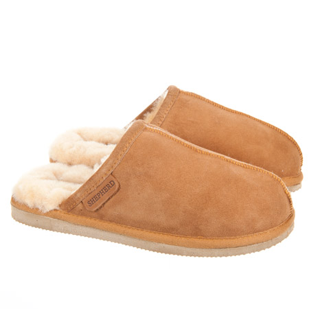 sheepskin slippers by SHEPHERD
