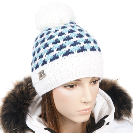 sporty cap with pompon