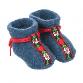Babypantoffeln aus reiner nat�rlicher gewalkter Wolle zum Binden im Tiroler Stil - Babyschuhe im ganz besonderen Tiroler Look sind die besondere Art, den ganz Kleinen Liebe und Geborg...