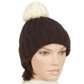 Classical knitted cap for women - The classical look for cold winter days! Simple and classical, but not at all boring. Hutter is offe...