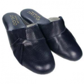 Elegante Lederhausschuhe f�r Damen mit Absatz - Der sportlich elegante Auftritt in Nappaleder ist Ihnen mit diesen Lederhausschuhen sicher! Genie�en...