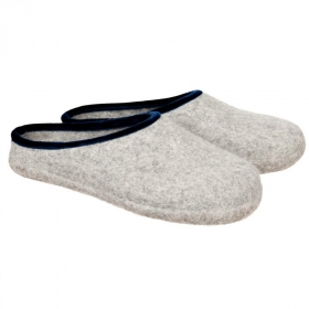 Filzpantoffeln in bester Qualit�t - �u�erst bequeme Filzpantoffeln (Hausschuhe aus Filz), handgefertigt nach alter Tradition. Die spezie...