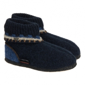 H�ttenschuhe Eppstein by Giesswein aus gewalkter Wolle mit weicher rutschfester Sohle - Die perfekten Hausschuhe in der Top-Qualit�t von GIESSWEIN zeichnen sich vor allem durch die Materia...