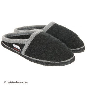 Hauschuhe f�r Damen und Herren by Kitz-Pichler aus Wollwalk und rutschfester Sohle  - Mit dem Modell Virgen bietet der Hersteller Kitz-Pichler seinen Bestseller im Bereich Hausschuhe f�r...