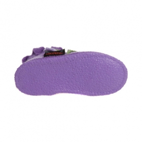 Kinderpantoffel f�r M�dchen Eibiswald by Giesswein mit Blumen Applikation  - Blumiges Design f�r M�dchenf��e! Mit dem Modell Eibiswald bietet der Traditionshersteller Giesswein ...