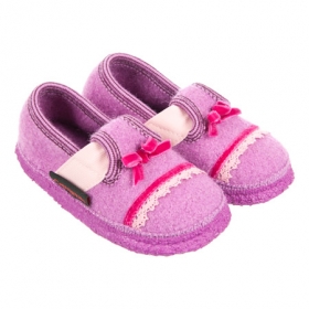 M�dchenpantoffel von GIESSWEIN Modell Bedburg - Typisch M�dchen ist nicht nur die Farbgebung dieser schicken Pantoffel f�r M�dchen, sondern auch die...