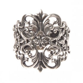 Marvellously-ornamented ring for the foulard - 