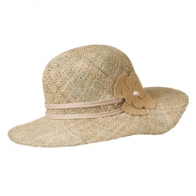 Summery straw hat with lovely flower application by Hutter - 