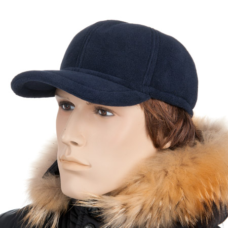Sportliche Schildm�tze mit integrierten Ohrenklappen in hochwertigem POLARTEC Fleece