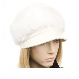 cap with small visor - 