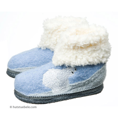 Slippers for children out of pure milled wool with icebear application