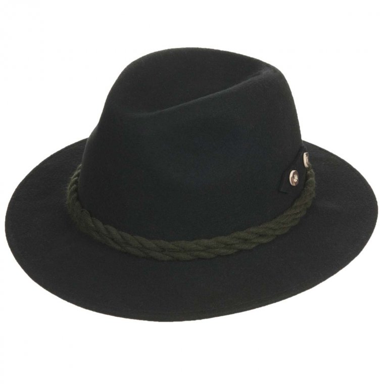 Sporty hat with wool cord