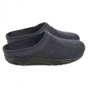 slipper by Stegmann with non-slip soles - 