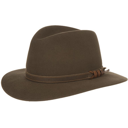 sporty hat by Borsalino with small brim