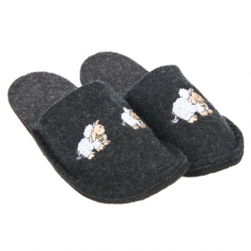 travel slippers with sheep application - 