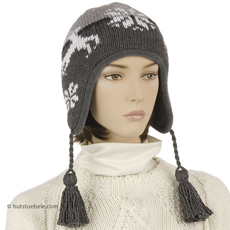 Lapland cap with reindeer motive