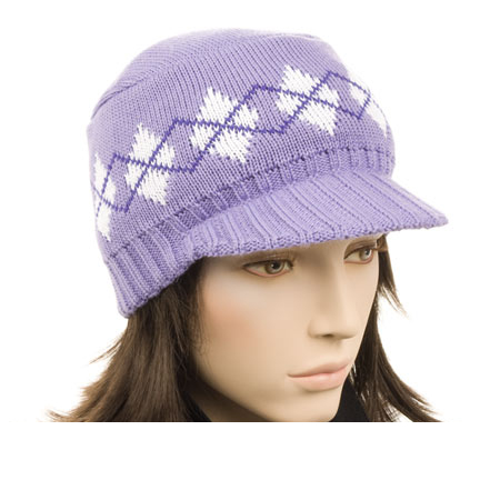 Knitted shield cap with trendy checked pattern