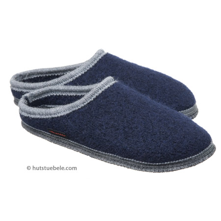 Slippers in excellent quality
