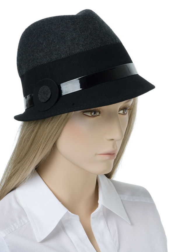 classic hat with small brim for woman