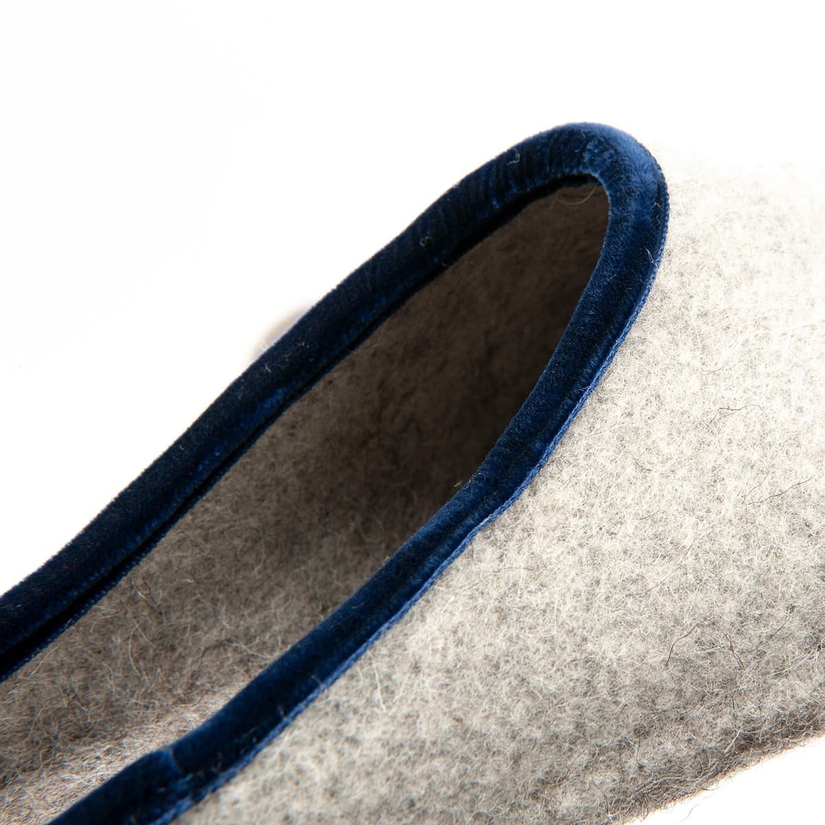 slippers for high instep