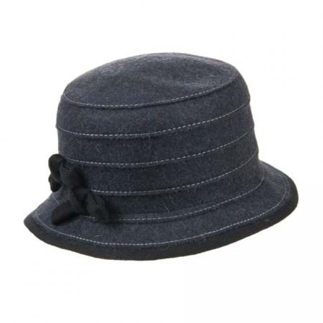 Hat in furfelt with small brim model 