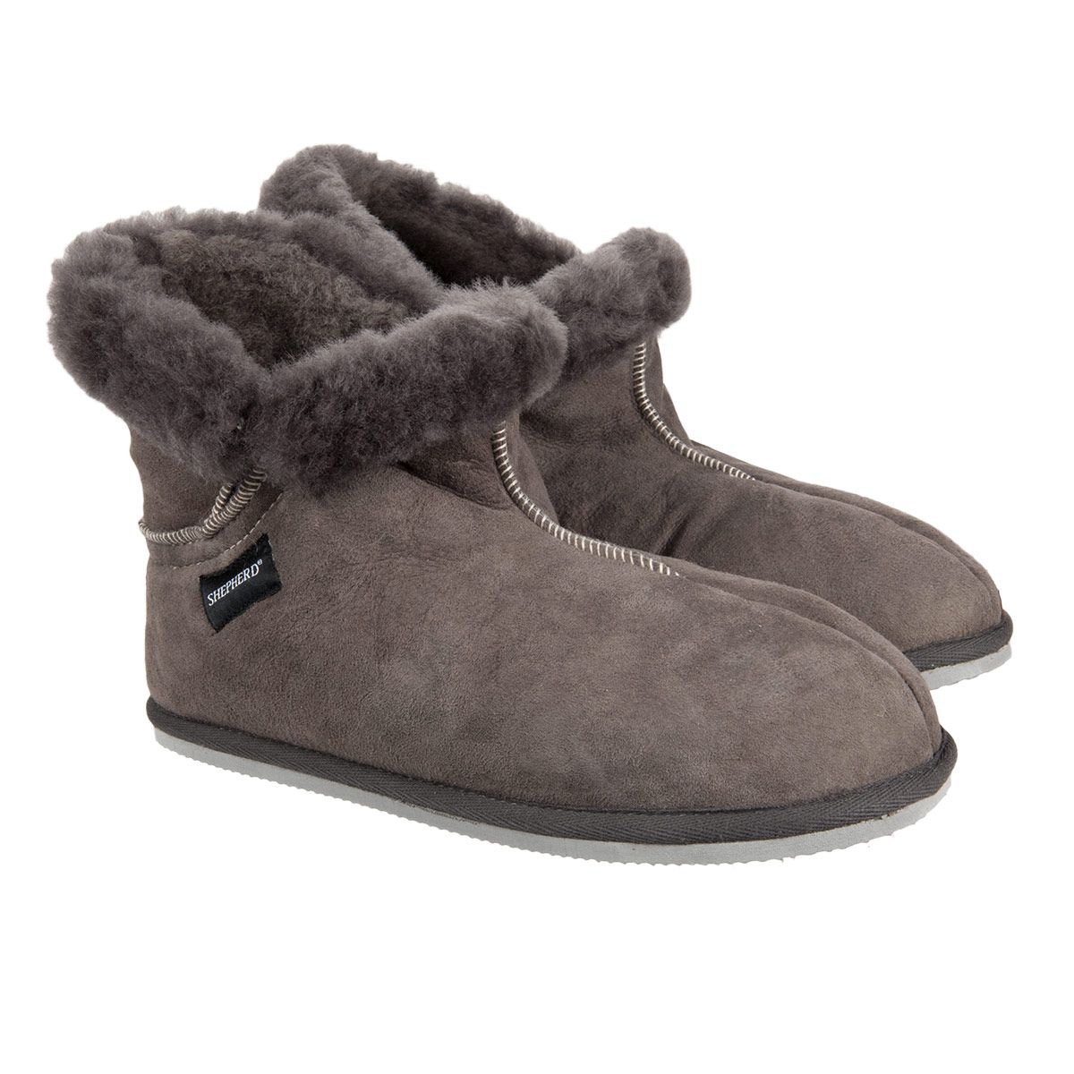 Hüttenschuhe Oskar aus Lammfell SHEPHERD