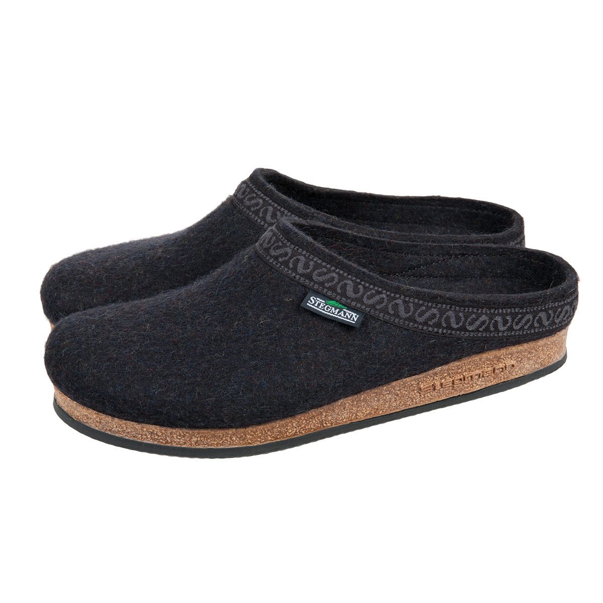 quality slippers in felt of STEGMANN