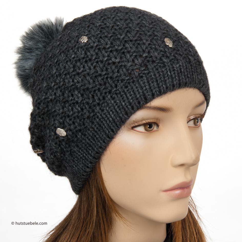 Strickmütze Totenköpfe 