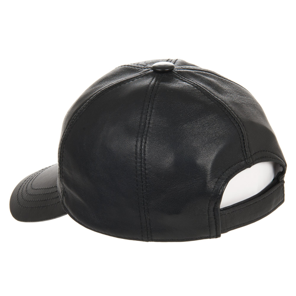 basecap in leather
