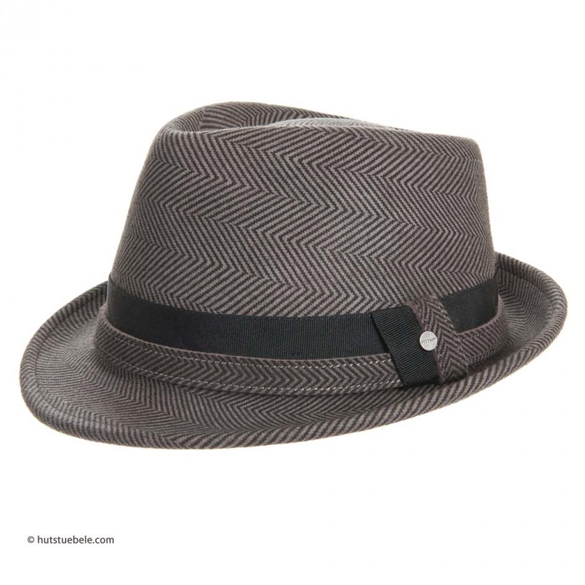 mans hat